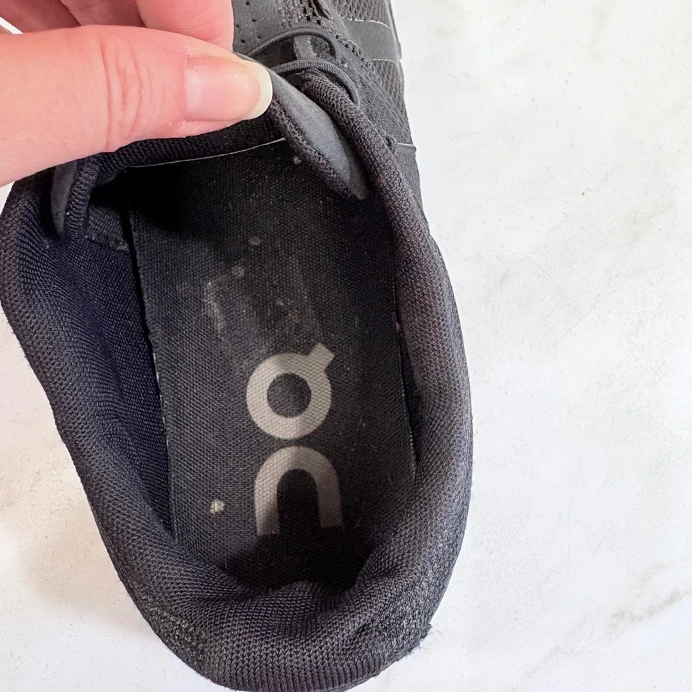 Athletic Gorpcore Running Shoes Cloud 5 Mesh On Cloud Women Black